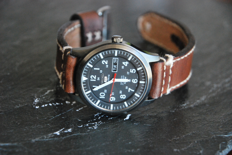 Snzg15 leather strap new arrivals
